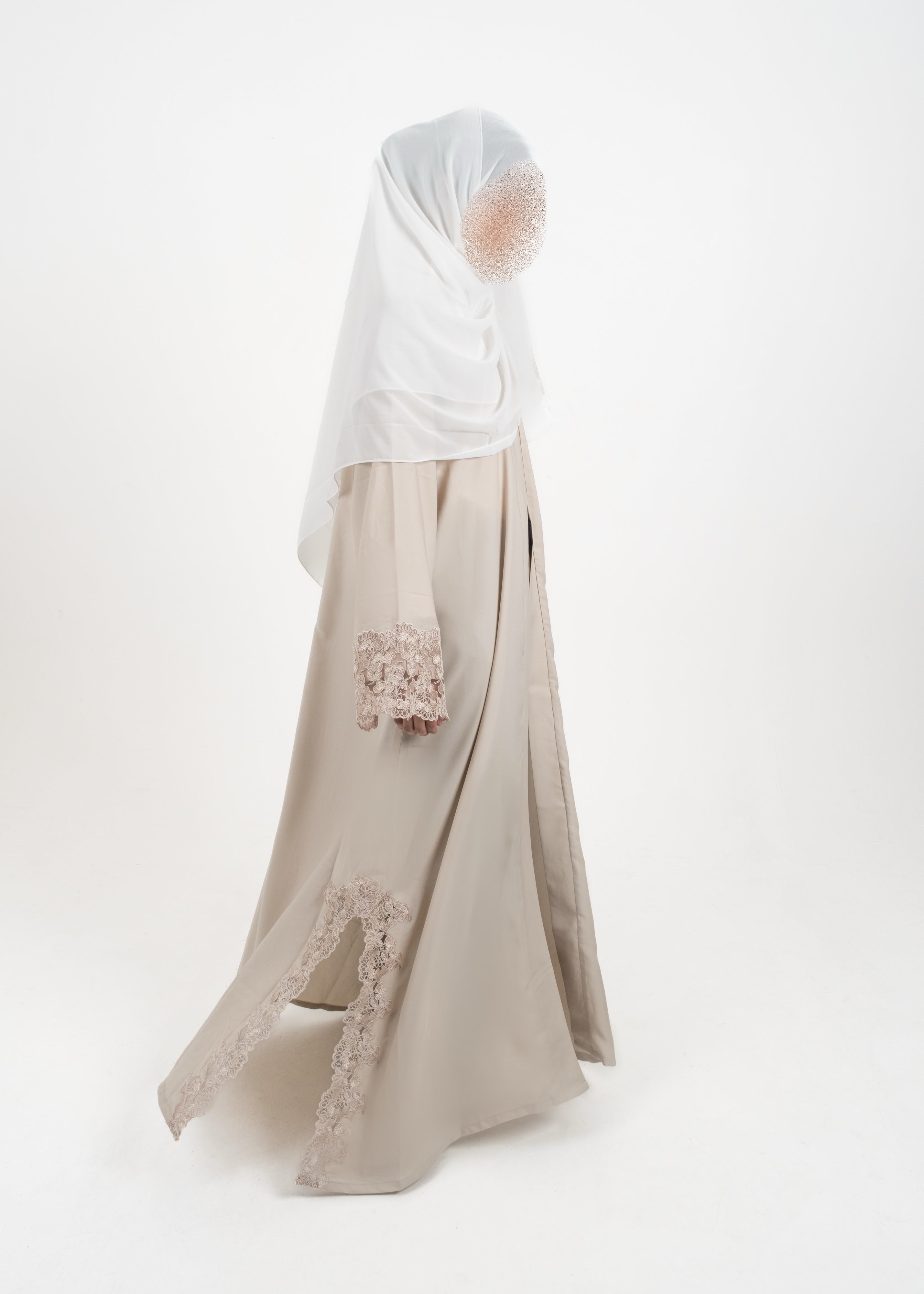 'Isrra' Lace Detailed Abaya